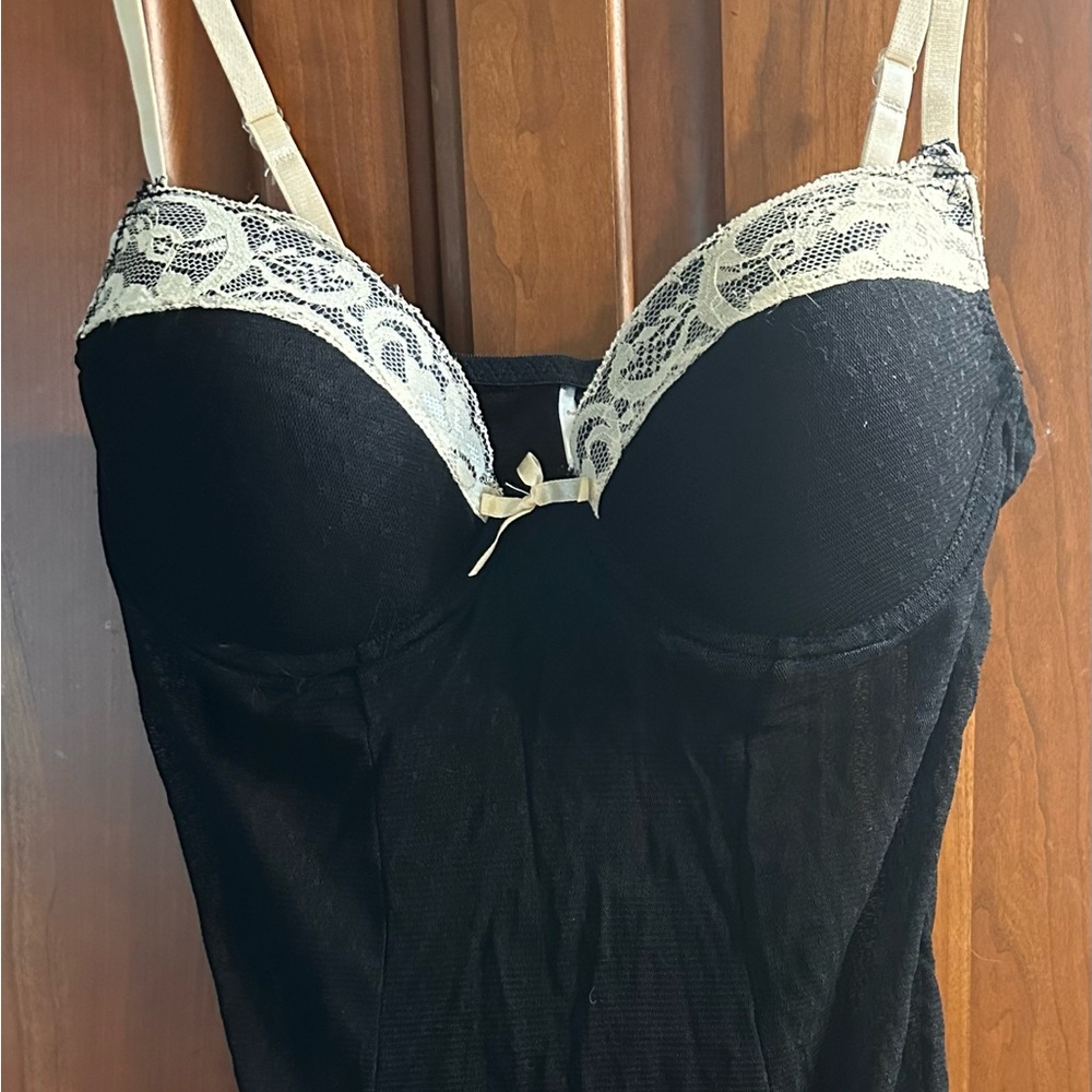 Lingerie black and cream